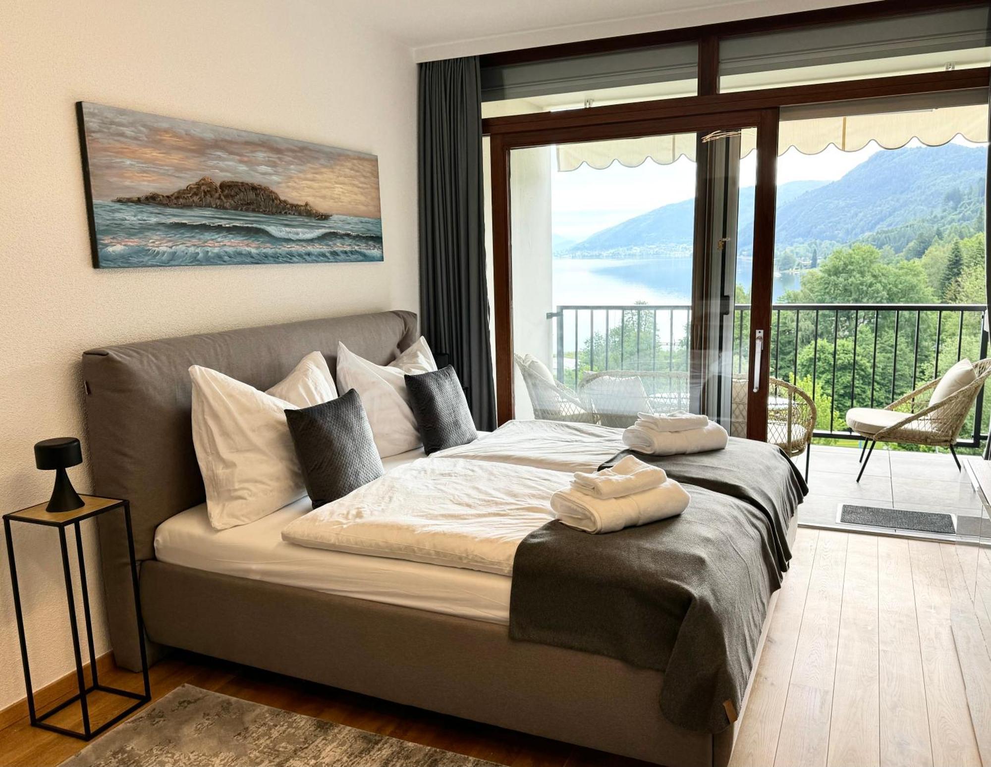 Apartment Am Ossiacher See Mit Seeblick Landskron Dış mekan fotoğraf